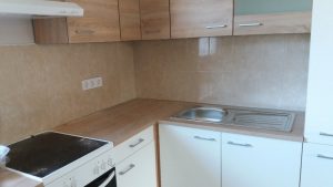 konyhabutrok_osszeszereles_konyhai_butorok_osszeszerelese_asztalosgyorsszerviz